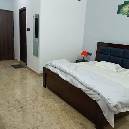 Shivalik Residency - Hotel & Banquet Hall Bāra Banki Zewnętrze zdjęcie